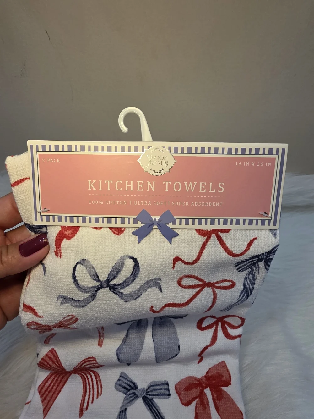 Bow-Print Kitchen Towel - Red & Blue